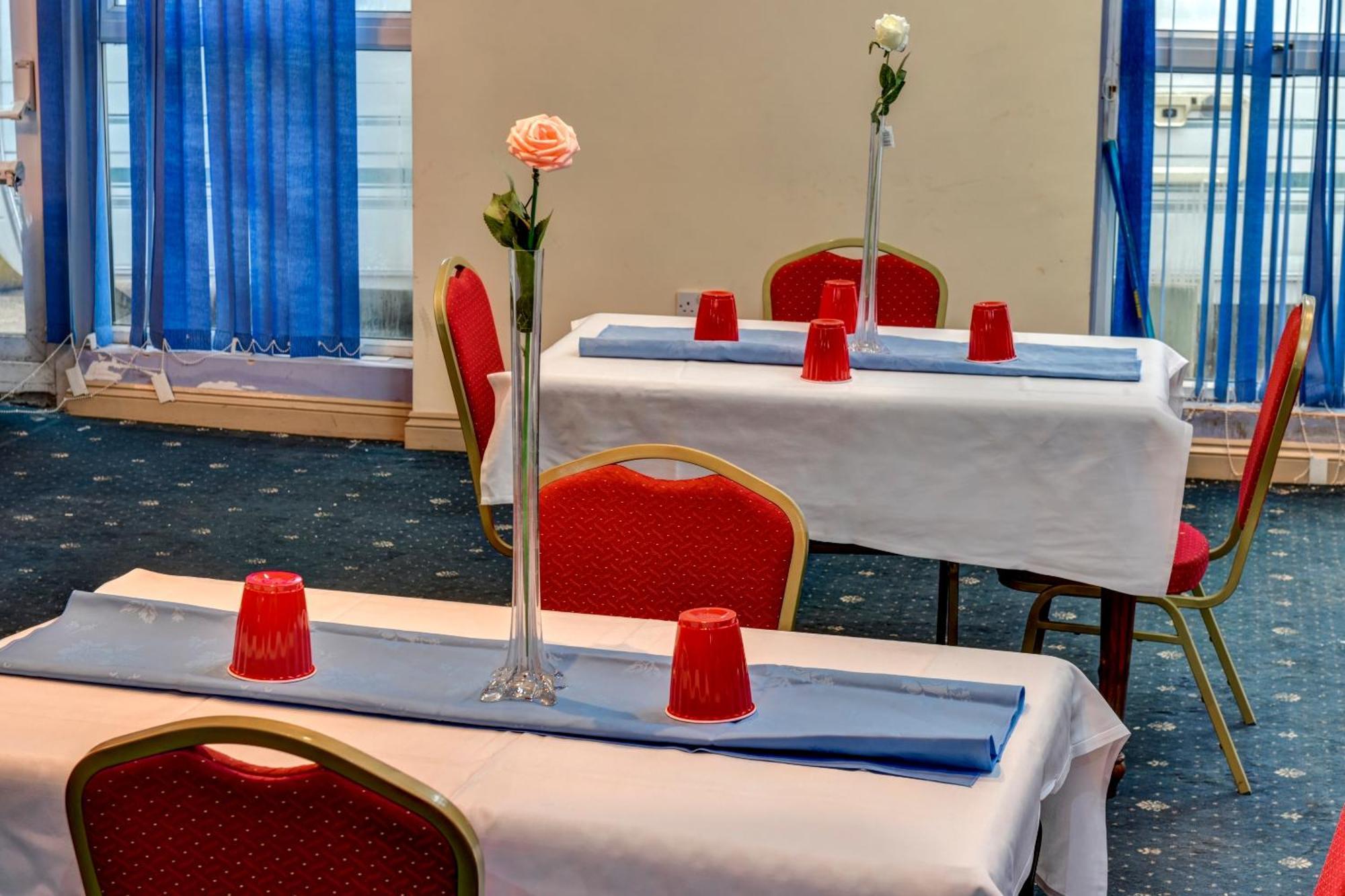Empire Hotel Лестер Экстерьер фото